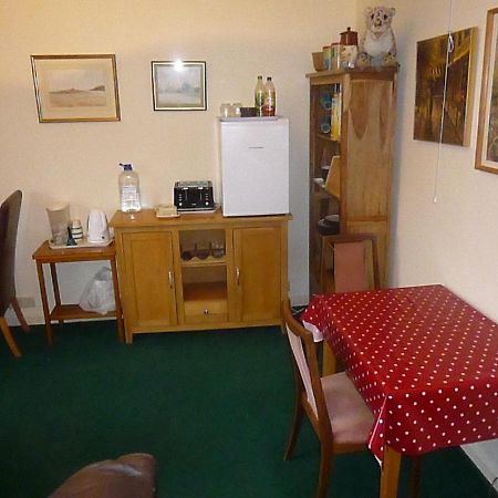 The Garden House B&B Knighton  Esterno foto
