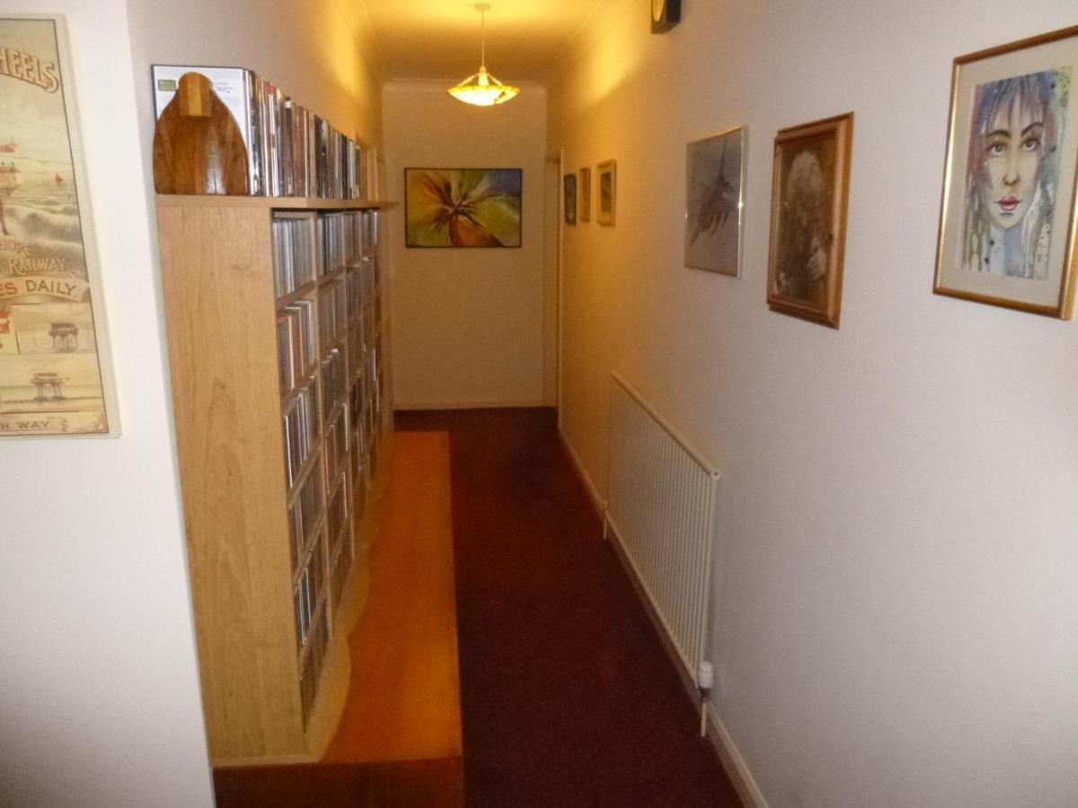 The Garden House B&B Knighton  Esterno foto